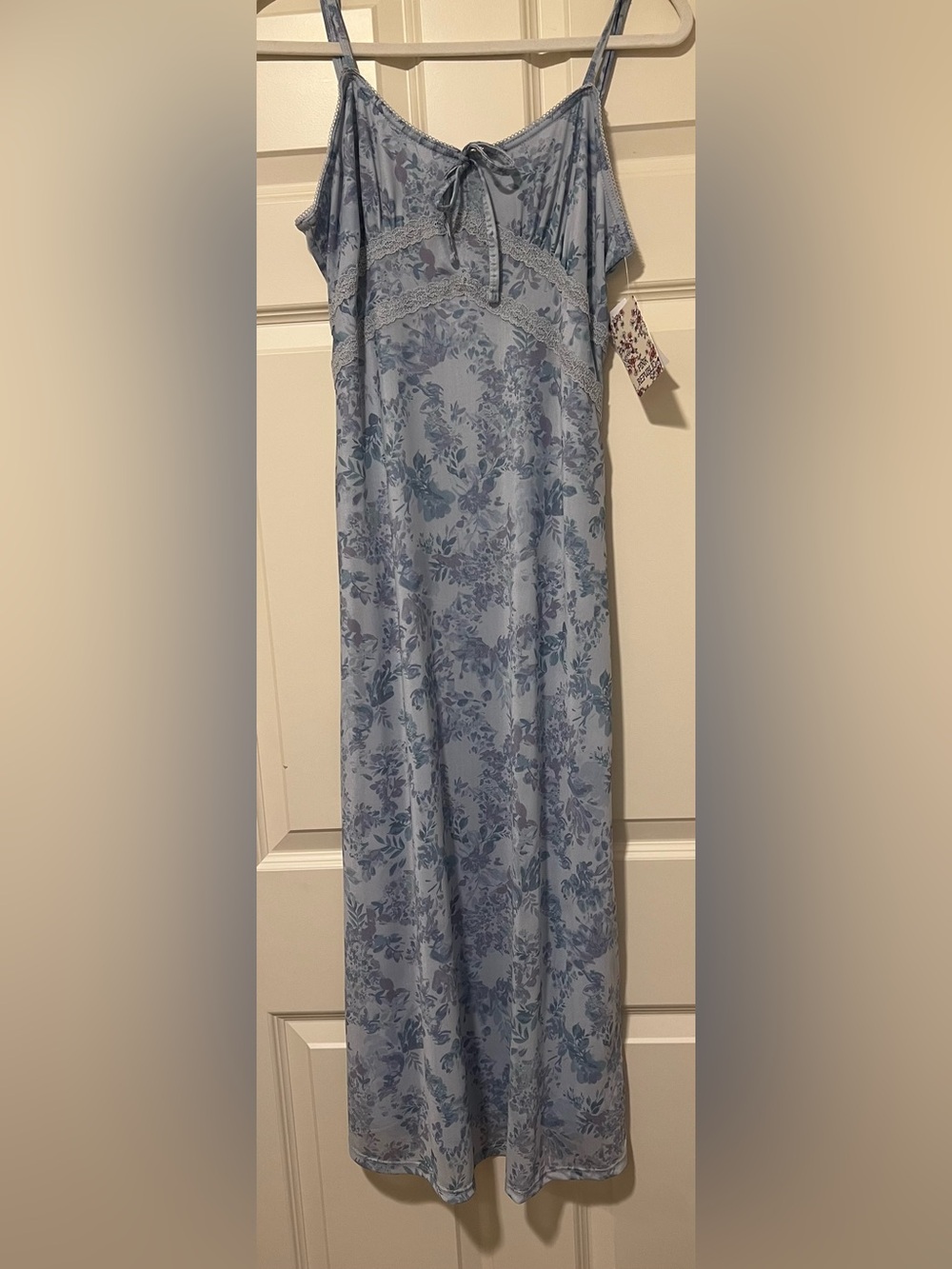 Pink Republic Blue Floral Midi Dress